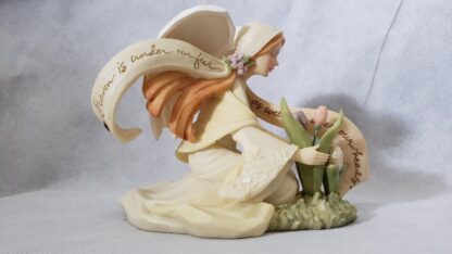 Angel with Spring Flowers 2007 Karen Hahn Sculpture Foundations Enesco Figurine - Image 4