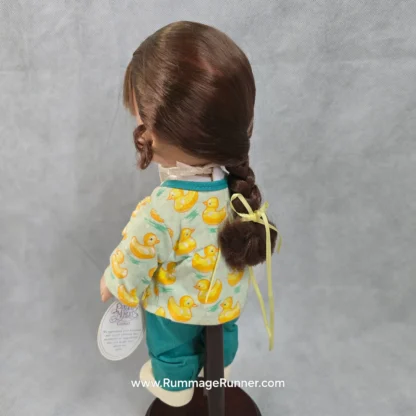 Nurse Tender Loving Care Doll Vinyl Brunette 12" Vintage Precious Moments - Image 13