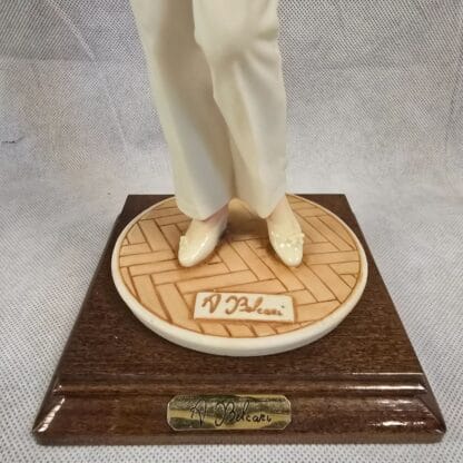 Nurse First Responder Statue Vintage Porcelain Healthcare Sculpture Belcari Capodimonte - Image 8