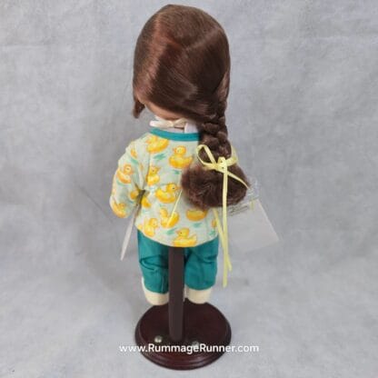 Nurse Tender Loving Care Doll Vinyl Brunette 12" Vintage Precious Moments - Image 2