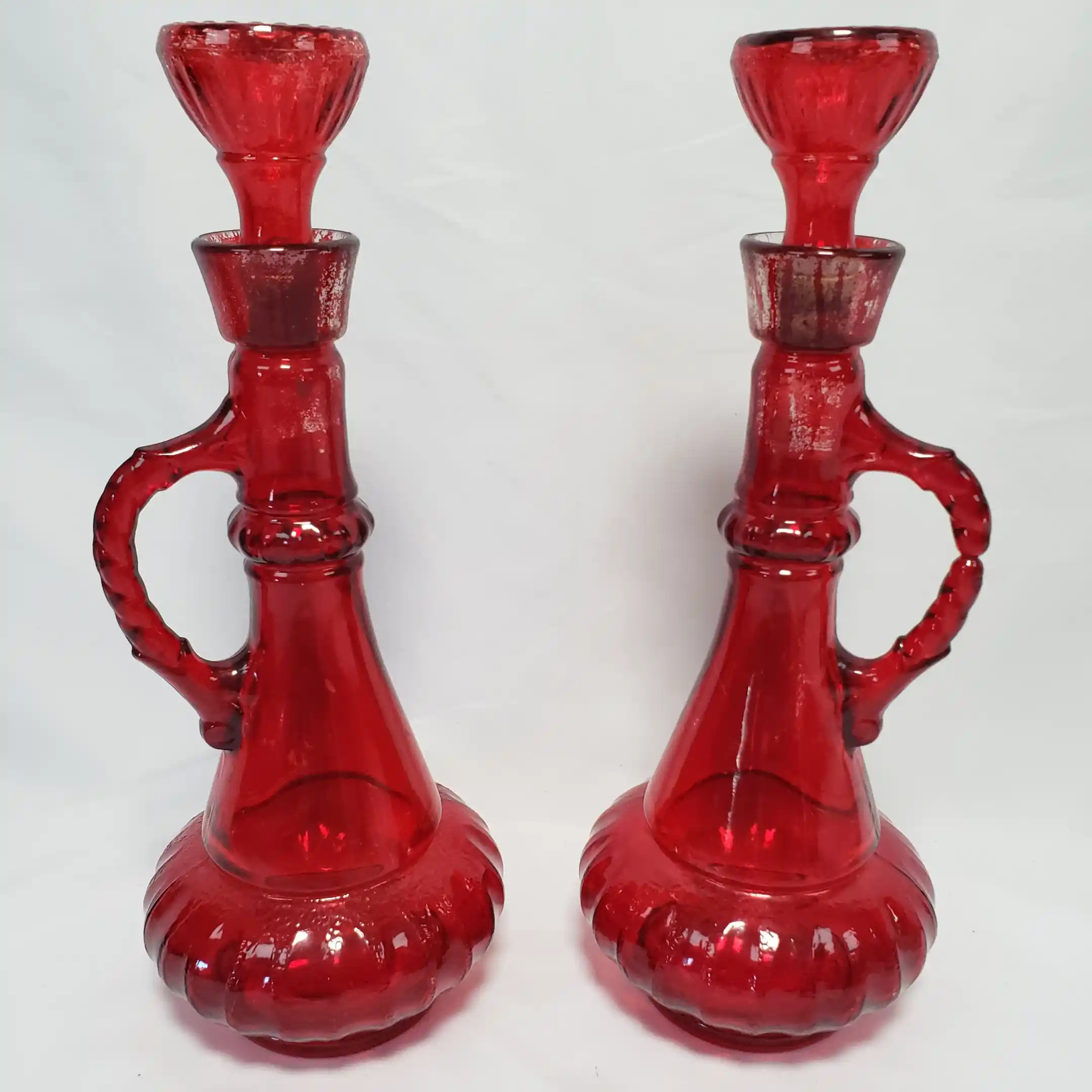 Ruby Flash Red Glass Genie Bottle Vintage I Dream of Jeannie Decorative Liquor Decanter Set